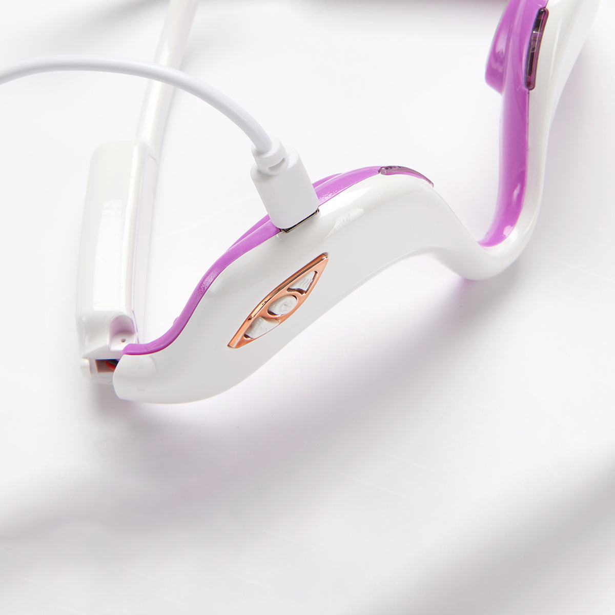 Under-Eye Care Device