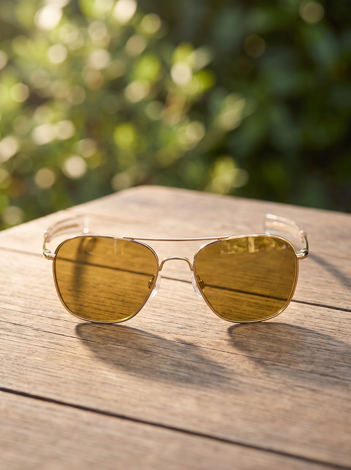 Classic style, modern lens technology