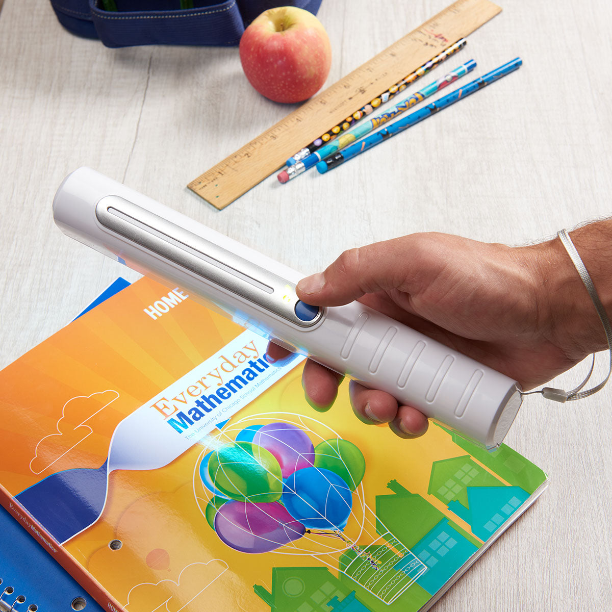 Travel UV Sanitizing Wand