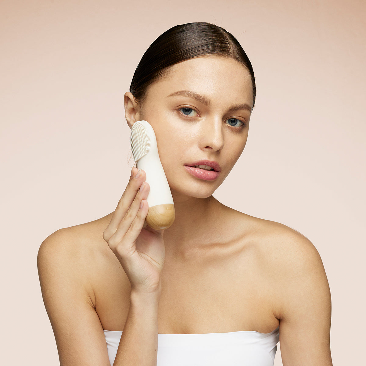Sonic Vibrating Facial Brush