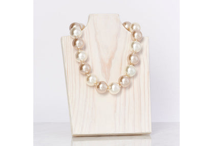 Hot Girls Pearls Cooling Pearl Necklace