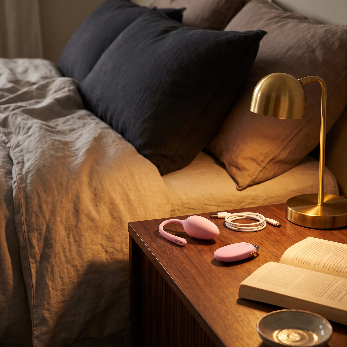 Remote Control Love Egg - lifestyle 5