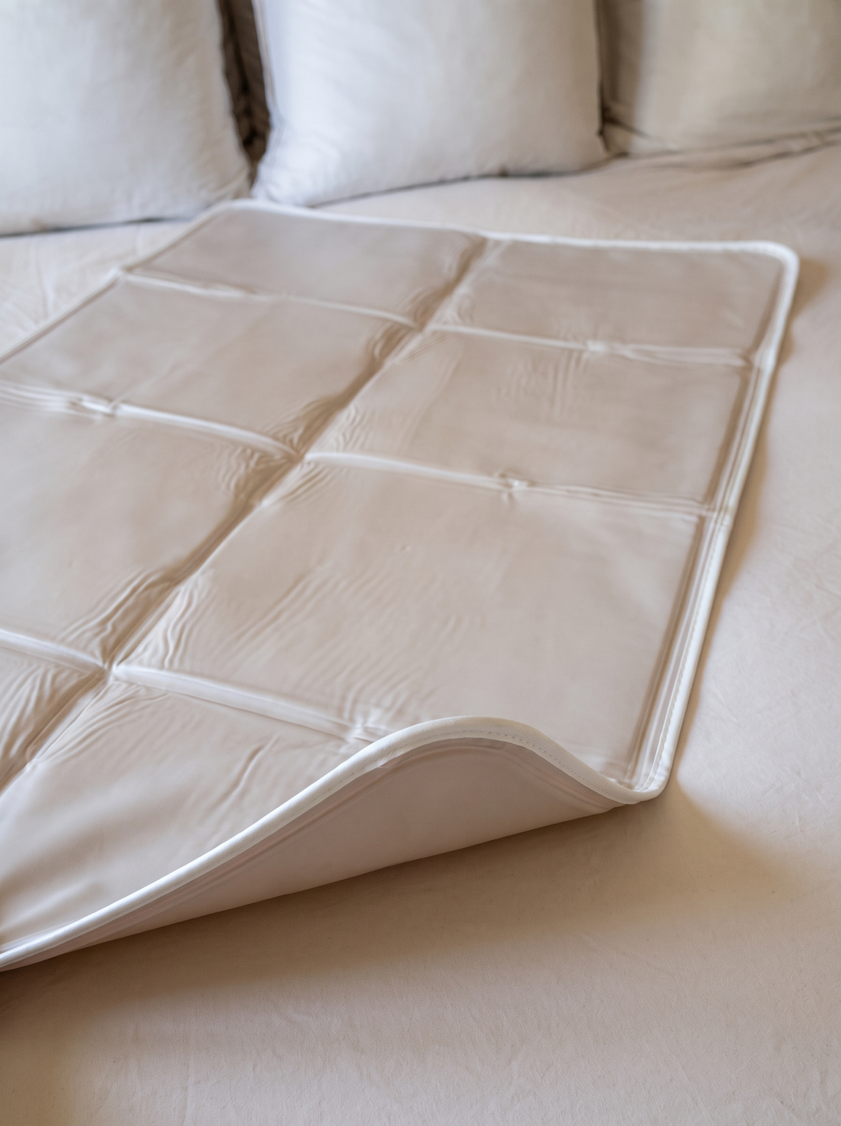 Faster to recharge than a traditional ice pack